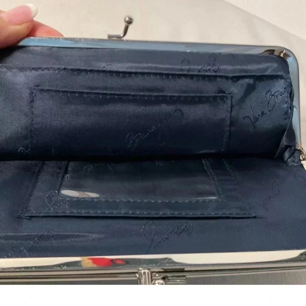 VERA BRADLEY RETIRED DAISY DAIDY PATTER DOUBLE KISS LOCK CLUTCH GRN BLUE - Picture 15 of 16